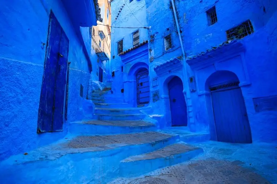 Marocco sicuro – un vicolo blu di Chefchaouen